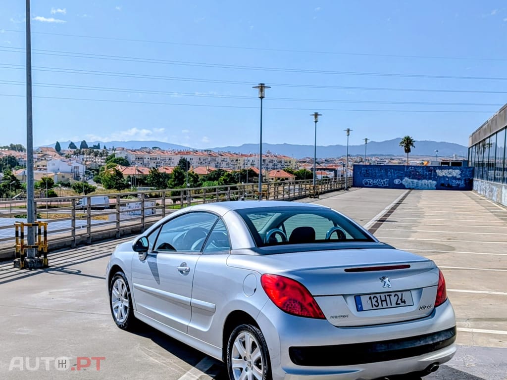 Peugeot 207 CC 16V