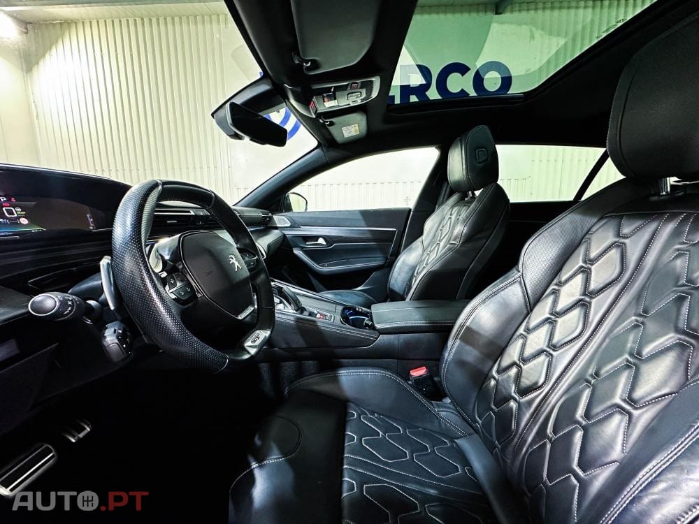 Peugeot 508 SW e-EAT8 225