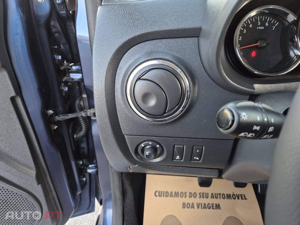 Dacia Lodgy 1.5 dCi SL 10 Anos 7L