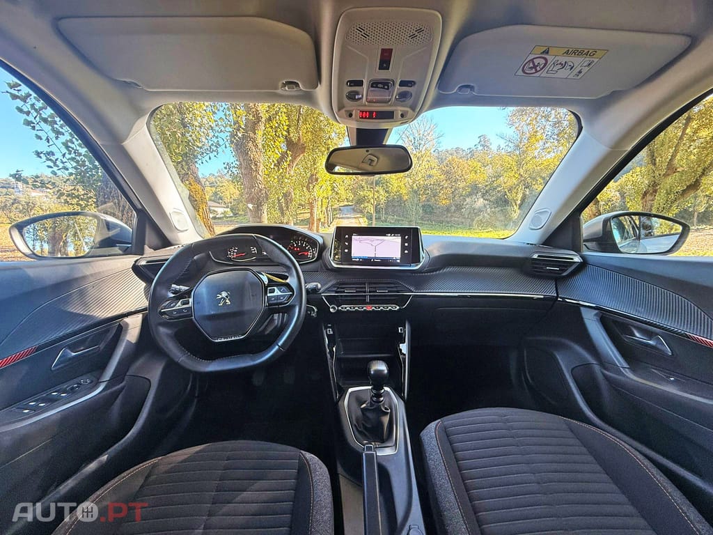 Peugeot 2008 1.2 PureTech Active