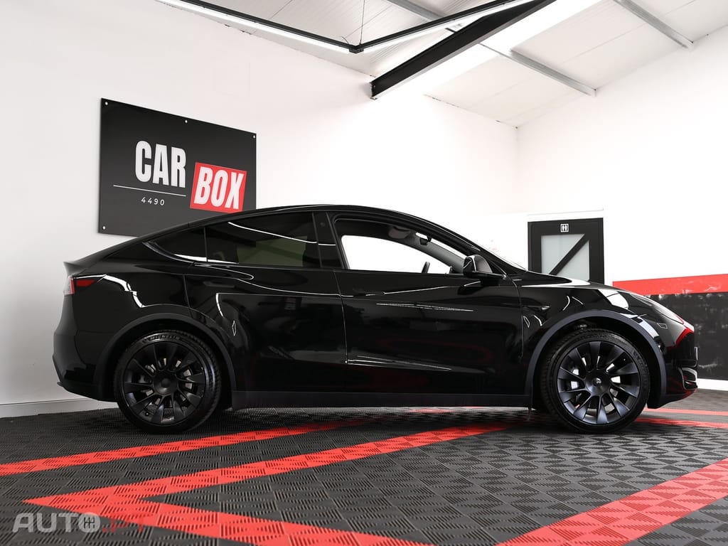 Tesla Model Y Tração Traseira