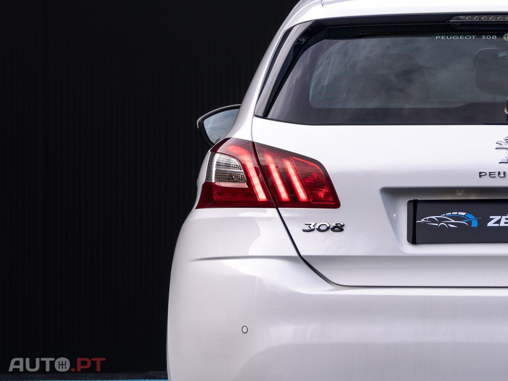 Peugeot 308 1.6 e-HDi Active