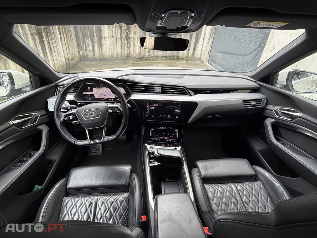 Audi E-Tron 55 quattro S line