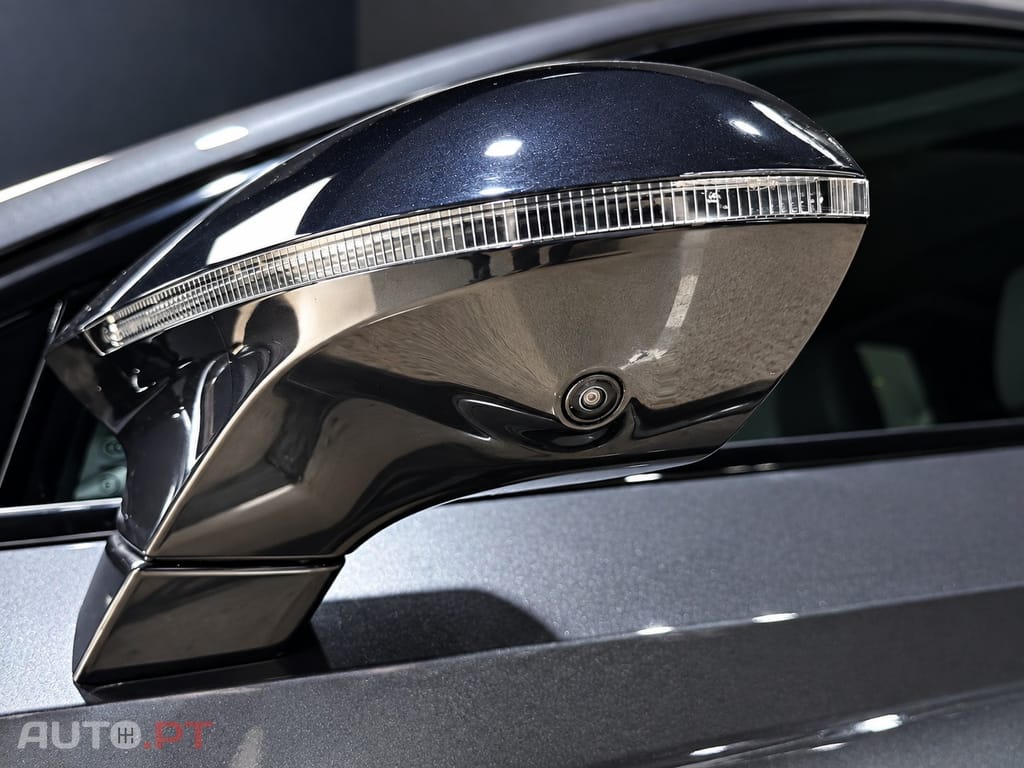 MG MG4 64 kWh Luxury