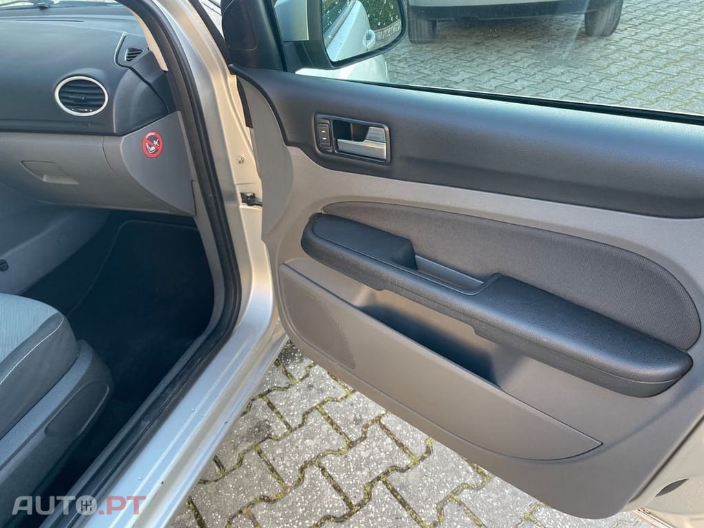 Ford Focus SW 1.6 TDCi S