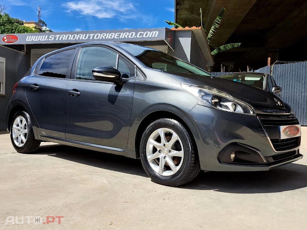 Peugeot 208 1.2 PureTech Style