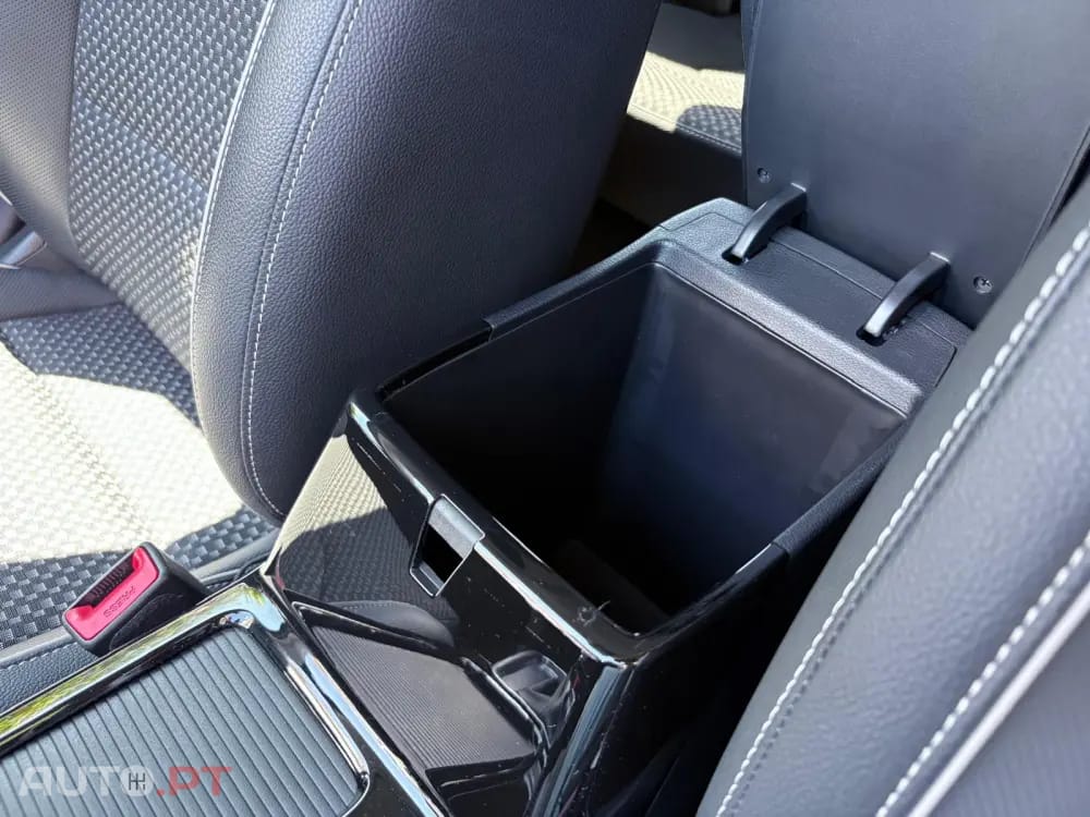 Kia Ceed SW 1.4 T-GDI Drive+SRF 7DCT