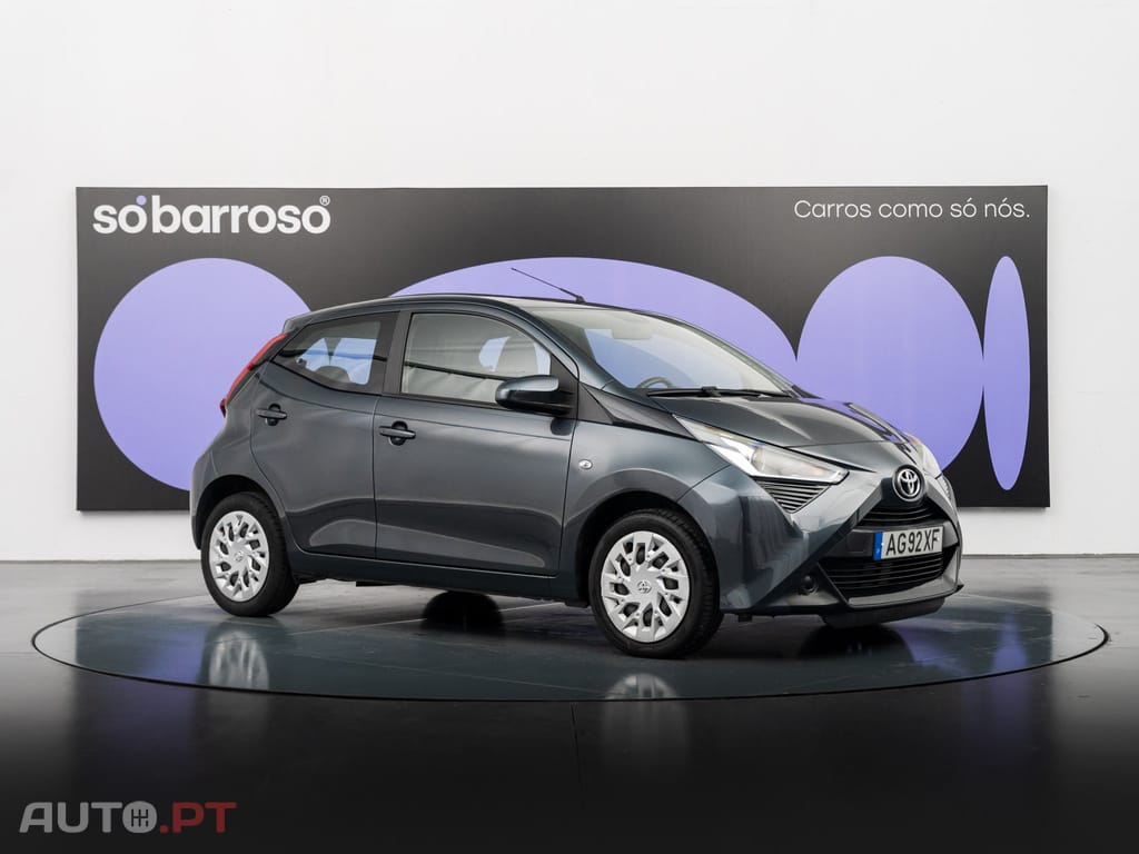 Toyota Aygo 1.0 X-Play+X-Touch