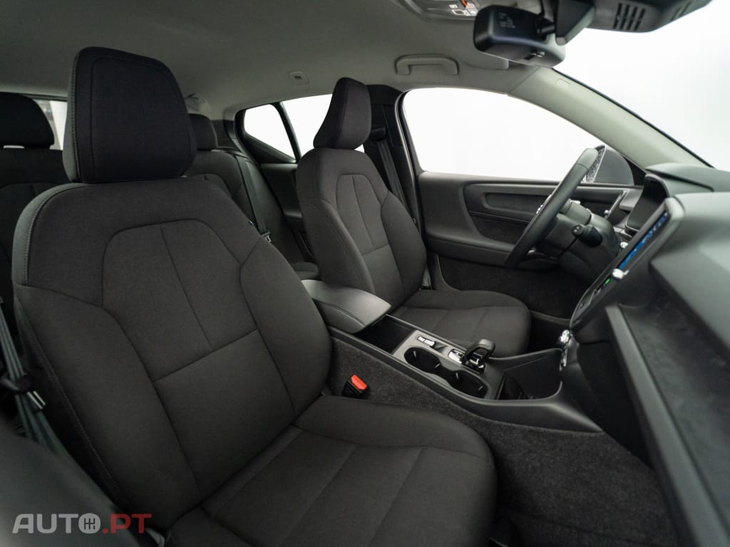 Volvo XC40 2.0 B3 Essential