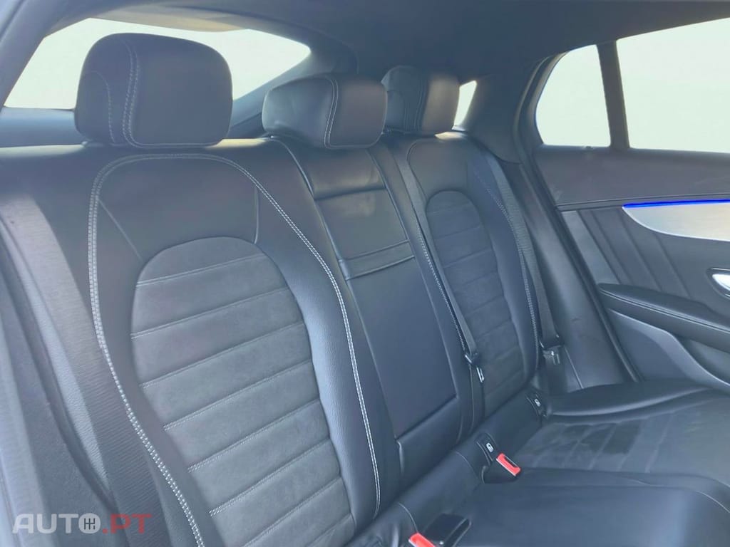 Mercedes-Benz GLC 300 de Coupe 4Matic 9G-TRONIC AMG Line