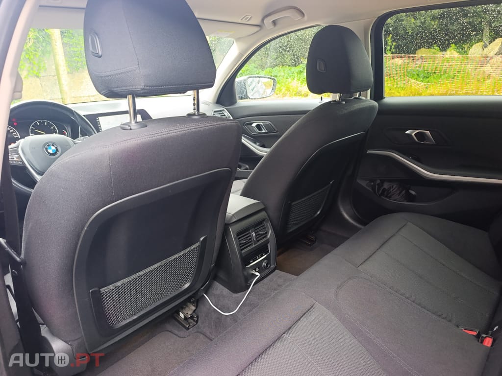 BMW 318 d Touring Line Sport Auto