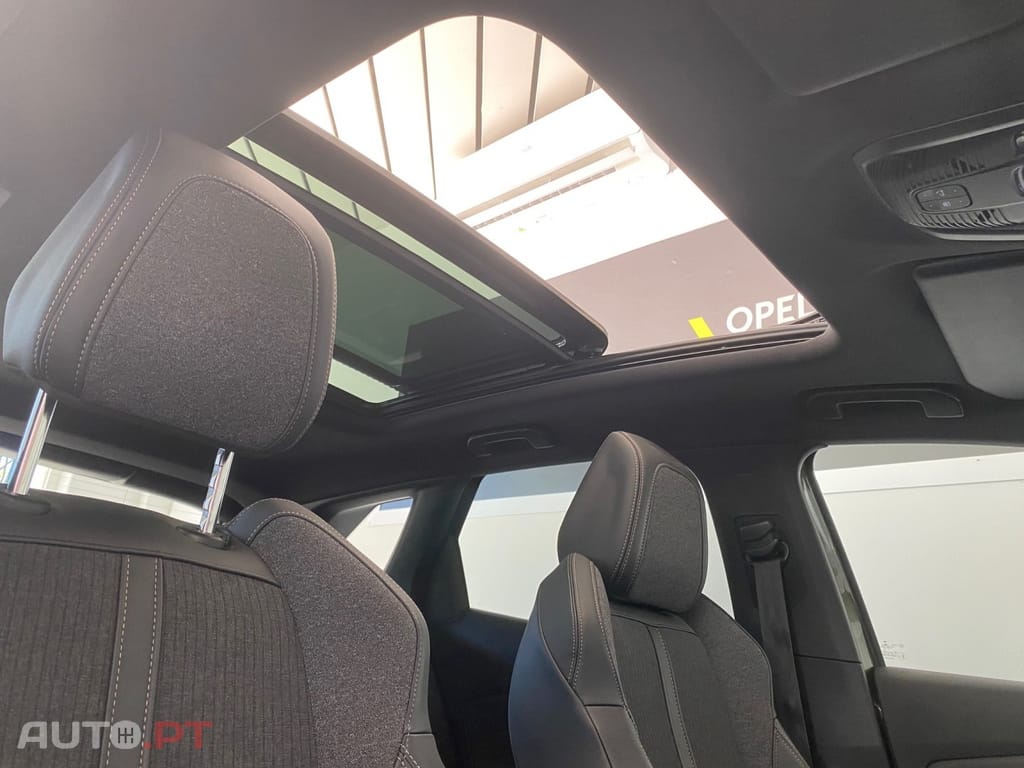 Peugeot 3008 1.6 Hybrid GT Line e-EAT8