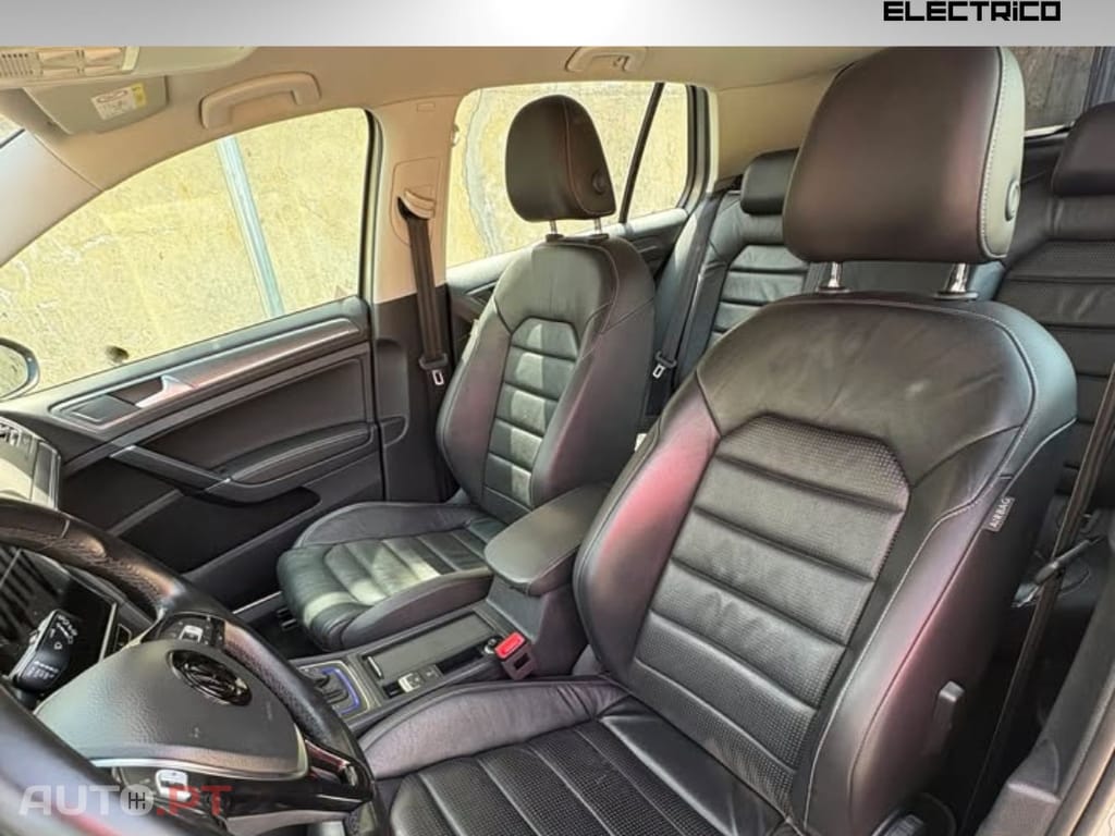Volkswagen e-Golf AC/DC