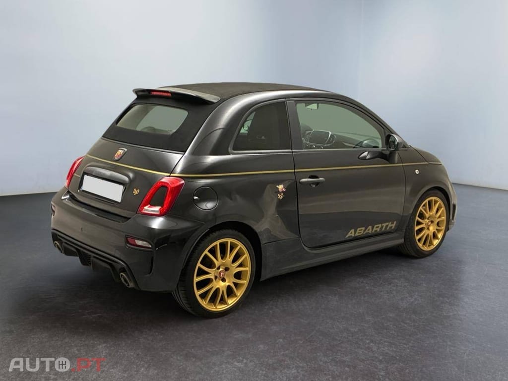 Abarth 595C 1.4 T-Jet Scorpioneoro