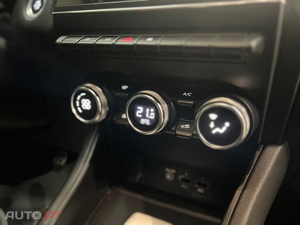 Renault Captur 1.0 TCe RS Line