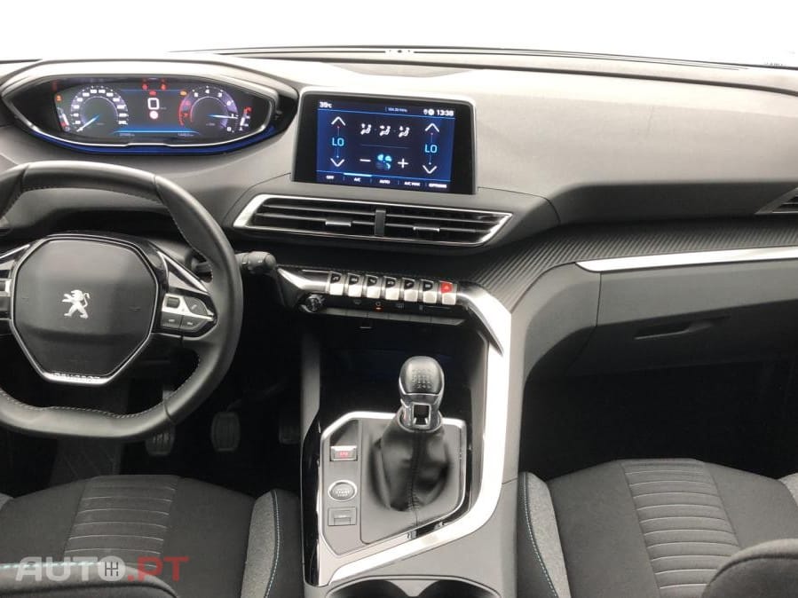 Peugeot 5008 1.2 PureTech Active Pack