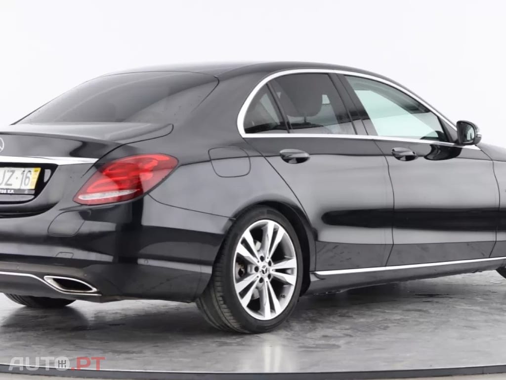 Mercedes-Benz 350 T 7G-TRONIC 