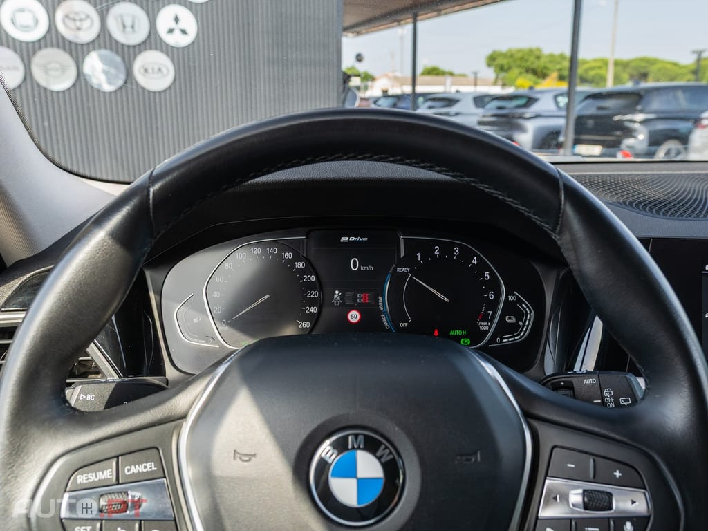 BMW 330 e Corporate Edition Auto
