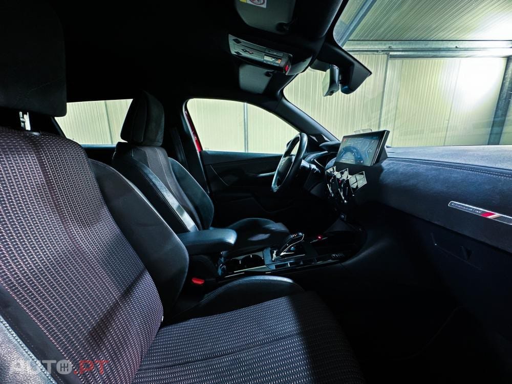 DS DS3 Crossback E-Tense Performance Line +