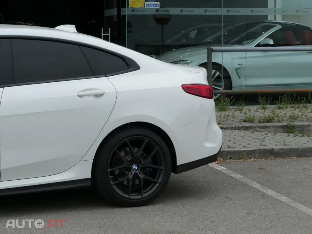 BMW 216 d Pack Desportivo M