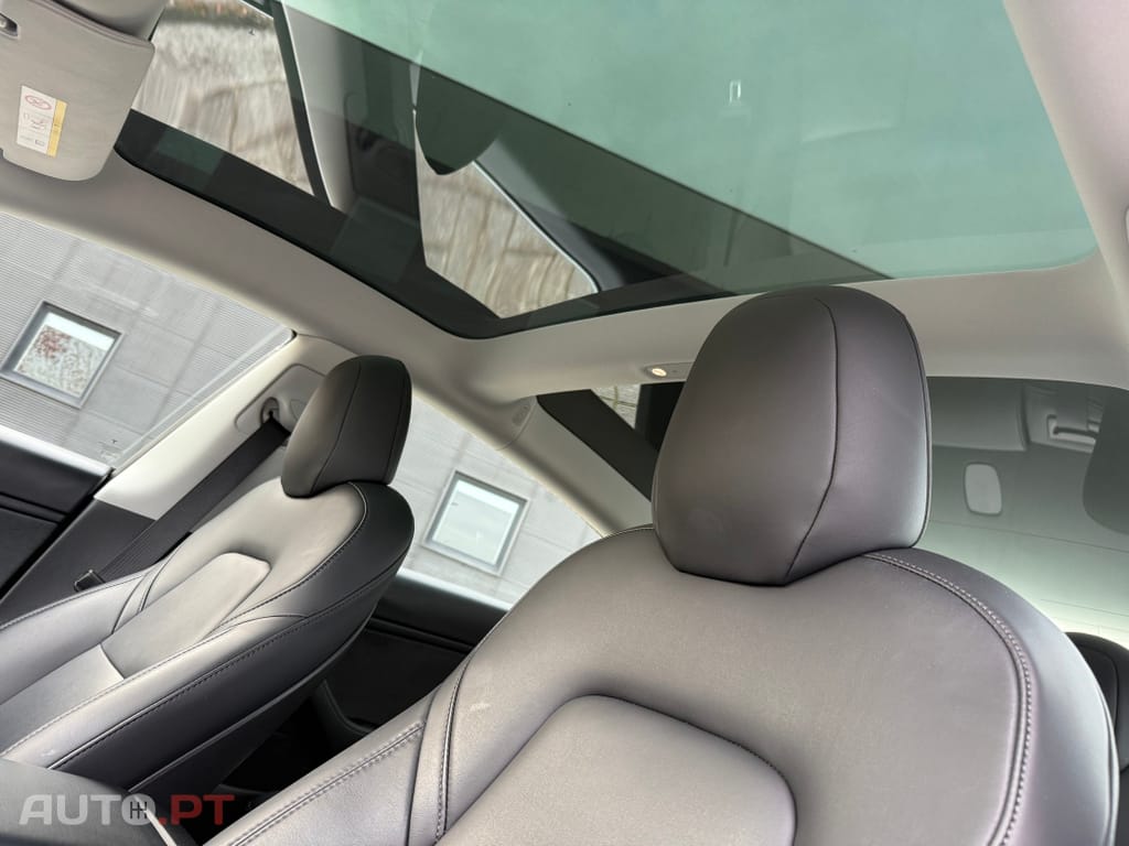 Tesla Model 3 Long-Range Dual Motor AWD