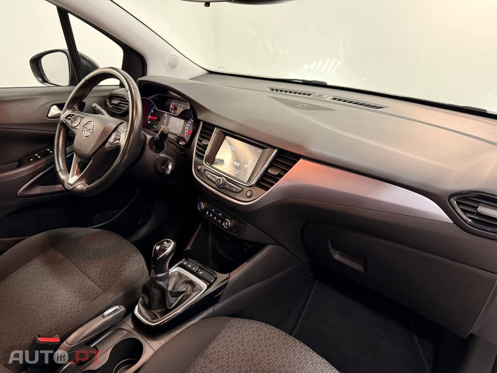 Opel Crossland 1.2 Business Edition