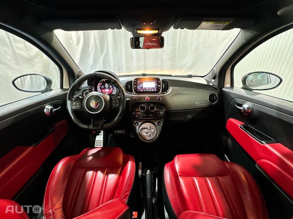 Abarth 595C 1.4 T-Jet Competizione MTA