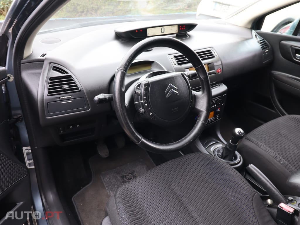 Citroen C4 1.6 HDi 110 Exclusive