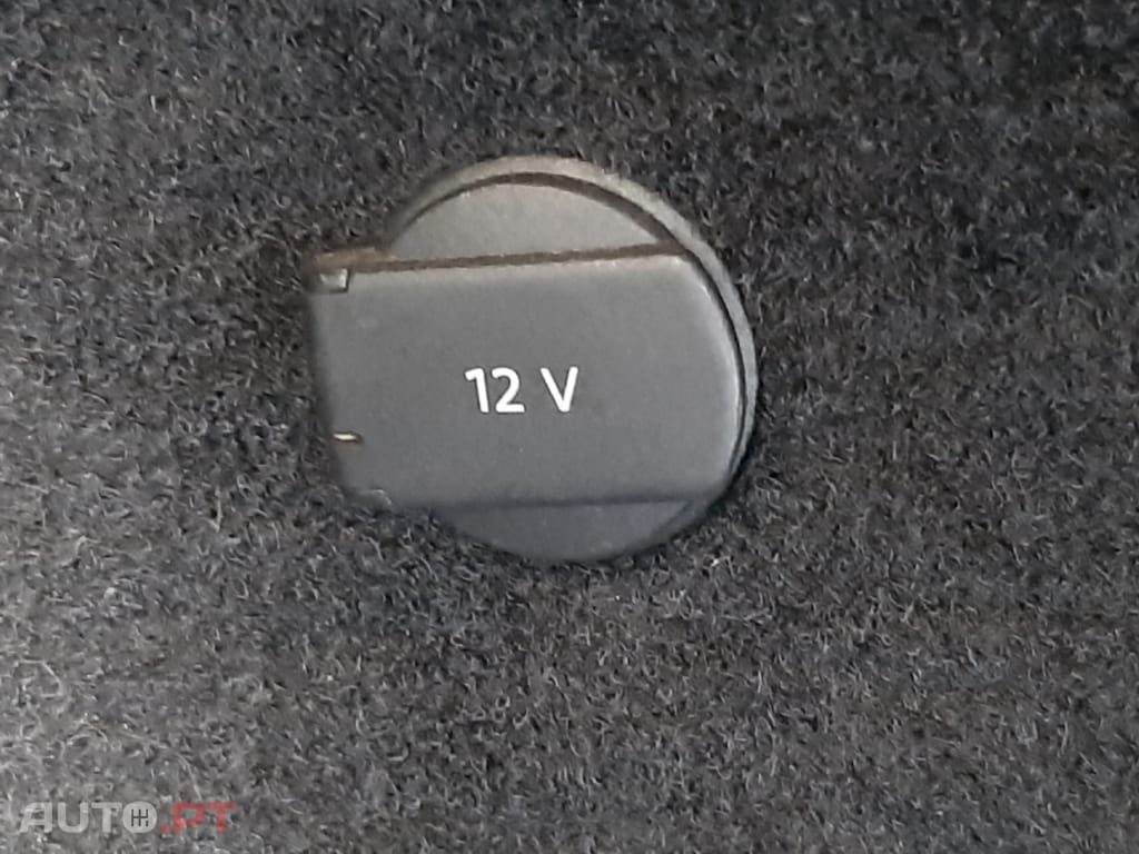 Volkswagen Golf Variant Confortline 1.6 TDI 105 CV