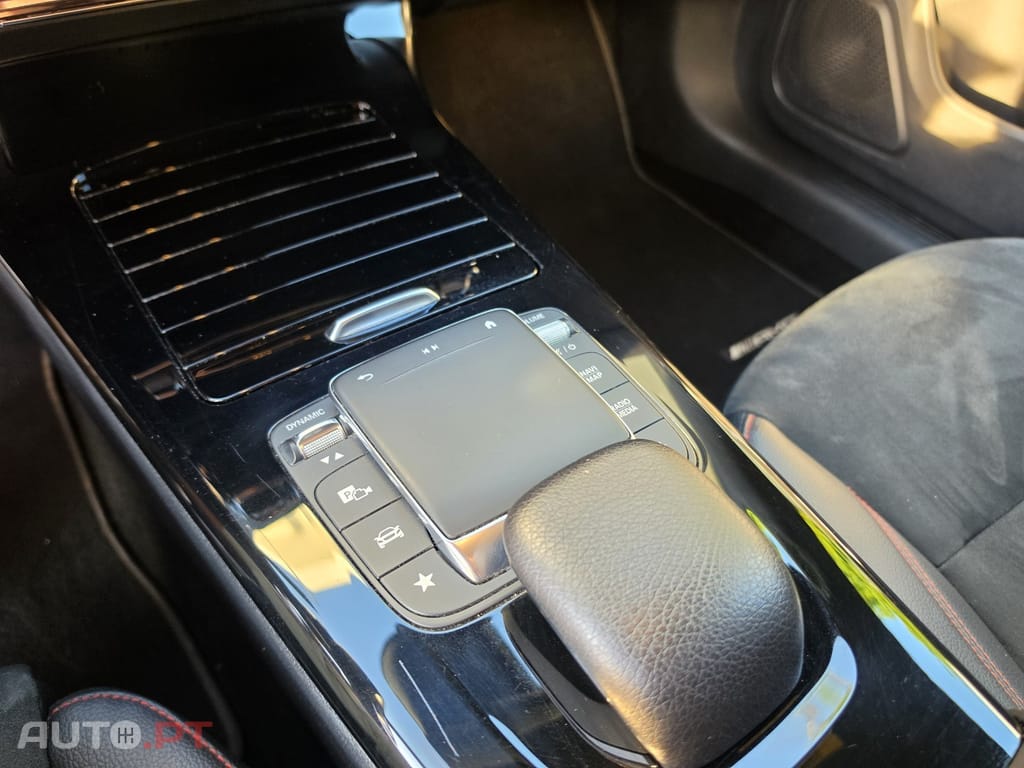Mercedes-Benz CLA 200 d Shooting Brake AMG Line Aut.