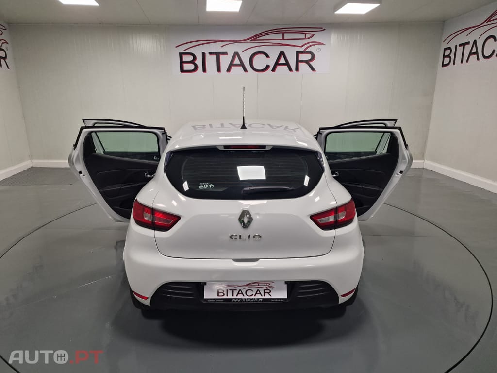 Renault Clio SOCIETE 1.5 DCI ZEN GPS IVA DEDUTIVEL