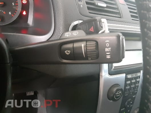 Volvo V50 Momentum 1.6D 110 CV