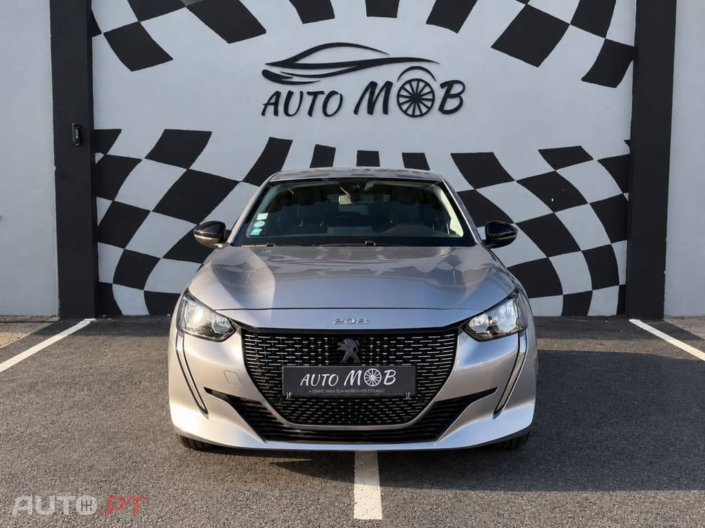 Peugeot E-208 50 kWh Style