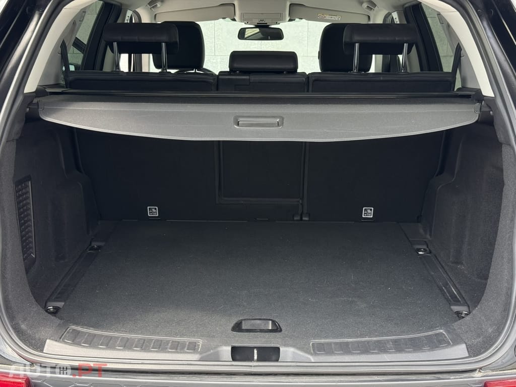 Land Rover Discovery 2.0 TD4 HSE Luxury Auto