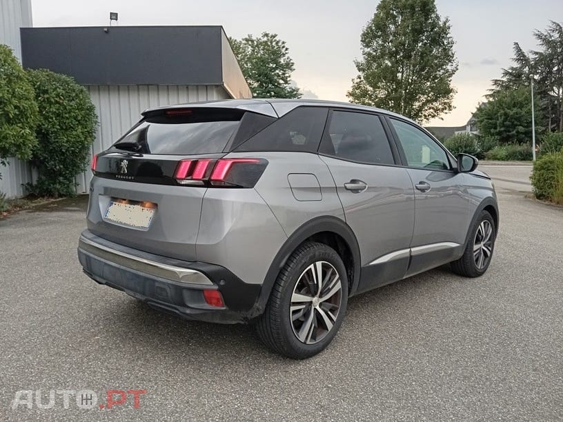 Peugeot 3008 PureTech 130 Stop & Start EAT6 Allure