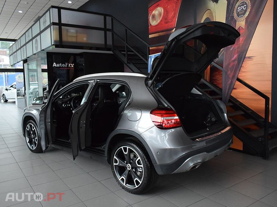 Mercedes-Benz GLA 220 d AMG Line