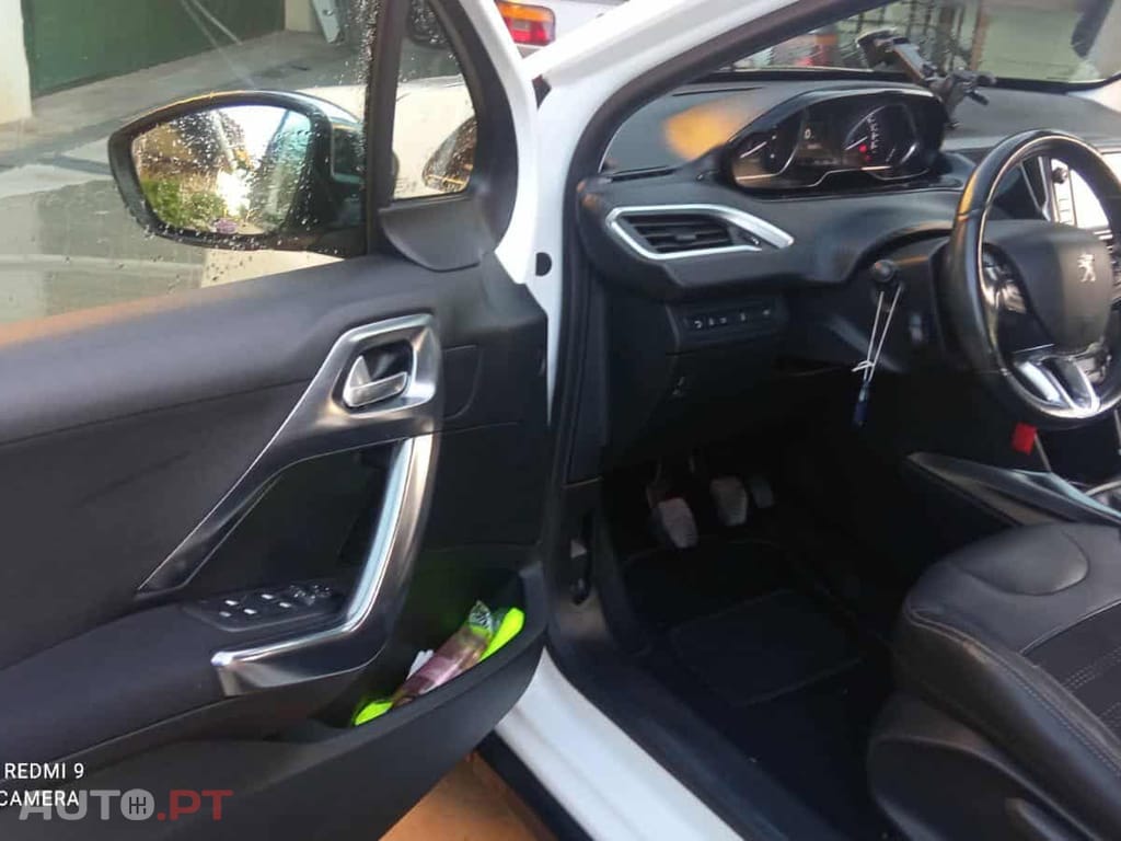Peugeot 2008 1.6 HDI 92cv