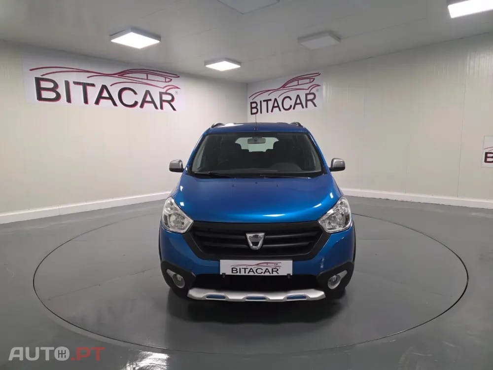 Dacia Lodgy 1.5 dCi Stepway 7L