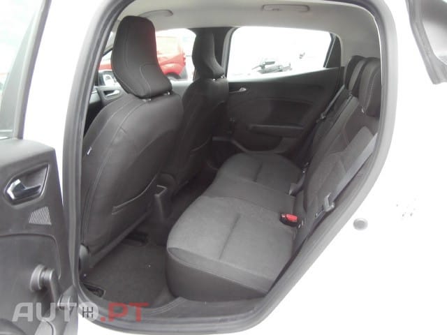 Renault Clio 1.6 E-Tech Full Hybrid Techno