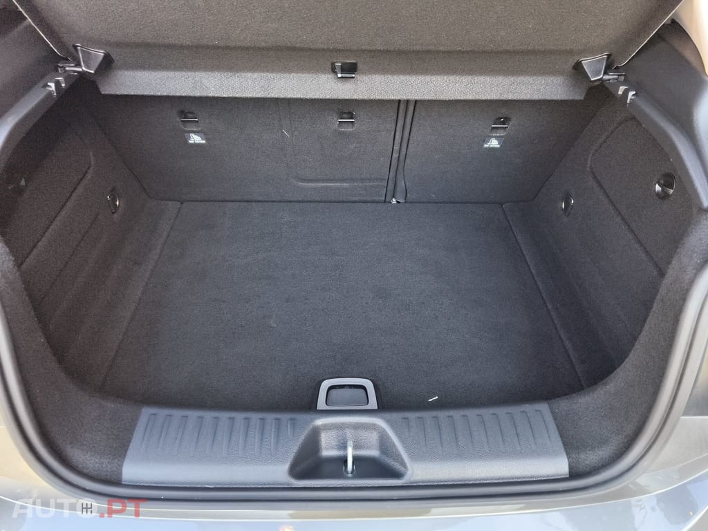 Mercedes-Benz A 180 d AMG Line