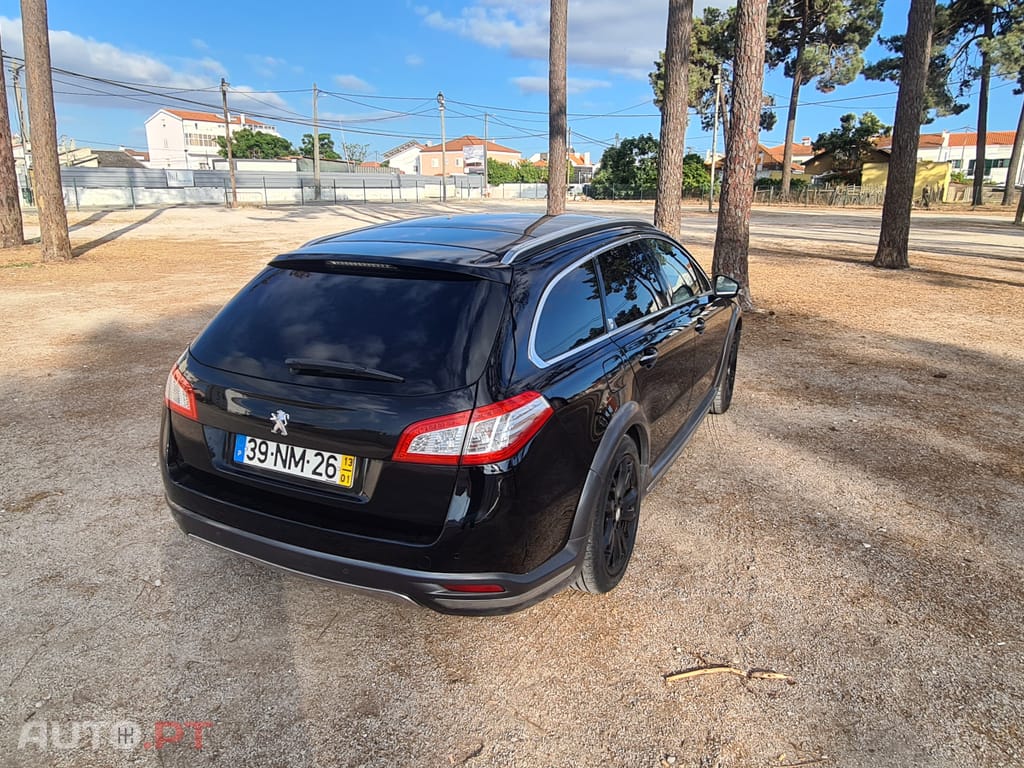 Peugeot 508 RXH Hybrid4