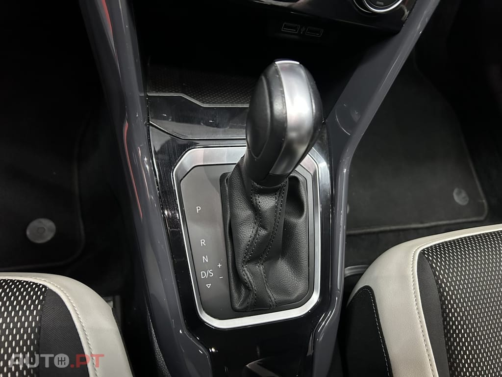 Volkswagen T-Roc 1.5 TSI Sport DSG