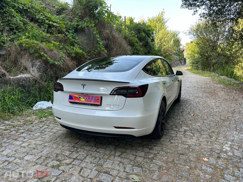 Tesla Model 3 Performance Dual Motor AWD