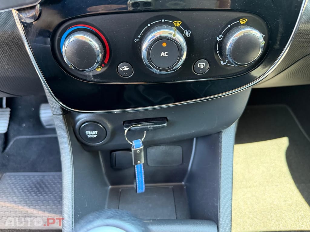 Renault Clio 0.9 TCE Limited