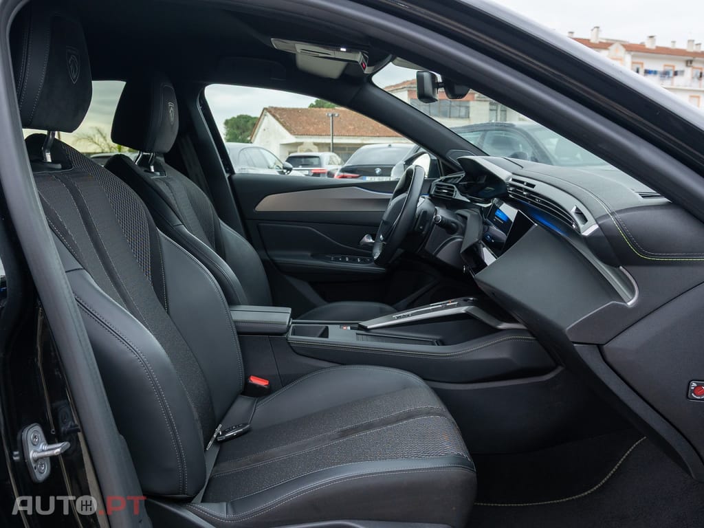 Peugeot 308 1.6 Hybrid GT e-EAT8