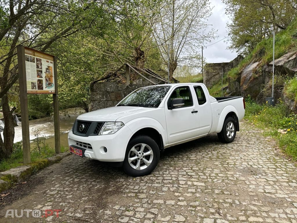 Nissan Navara 2.5 dCi CD LE 4WD