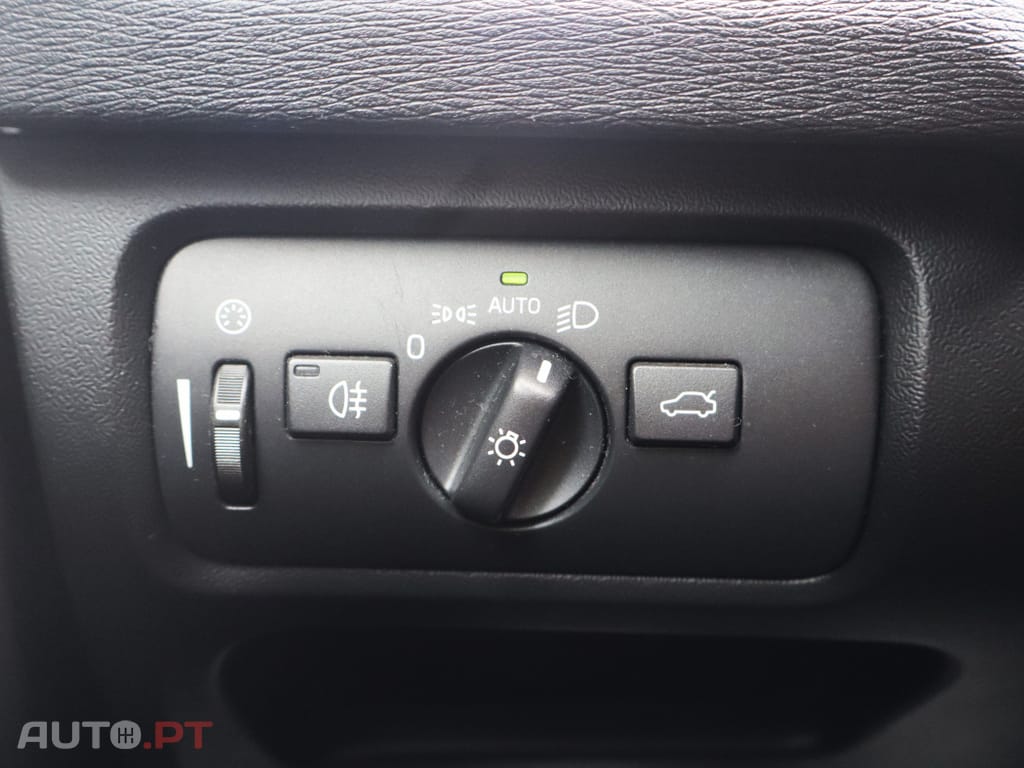 Volvo V40 1.6 D2 Kinetic