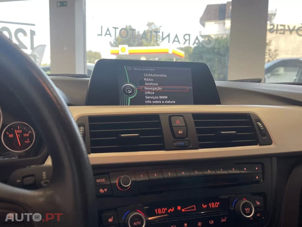 BMW 318 d Touring Line Modern