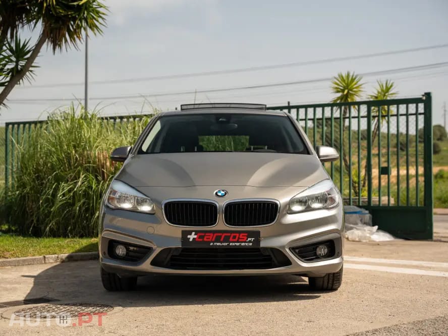BMW 216 d Line Luxury Auto