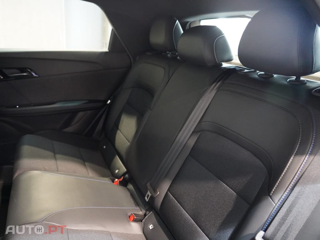 MG MG4 64 kWh Luxury